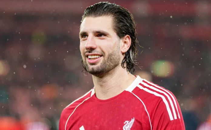 Liverpool inicia conversas para ter Morgan Rogers, do Aston Villa, como possível substituto de Szoboszlai