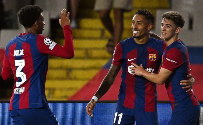 Manchester United prepara oferta de R$ 244 milhões por Alejandro Balde, do Barcelona