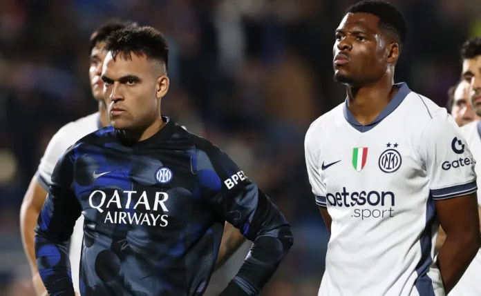 Manchester United avança para fechar a contratação de Denzel Dumfries da Inter de Milão