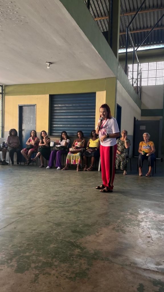 Semdes promove palestra sobre violência contra a mulher no CCVM - Prefeitura de Cachoeiro de Itapemirim