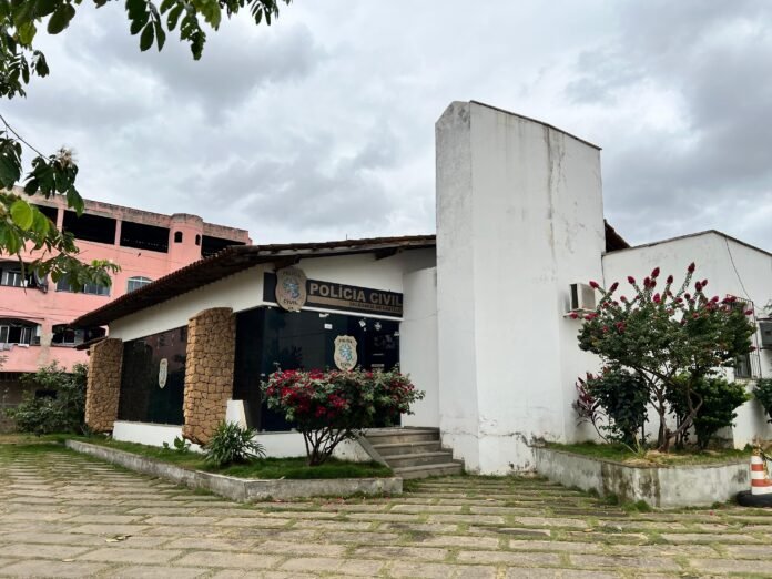 Delegacia de Castelo prende investigada por roubo com lesão corporal grave