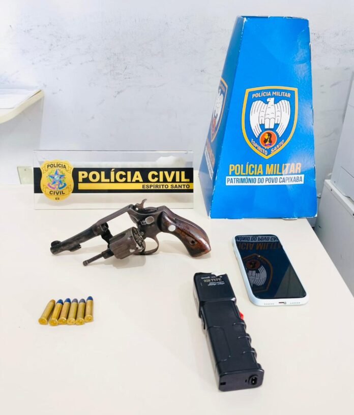 Operação prende quatro suspeitos e apreende arma durante ação contra o tráfico em Nova Venécia