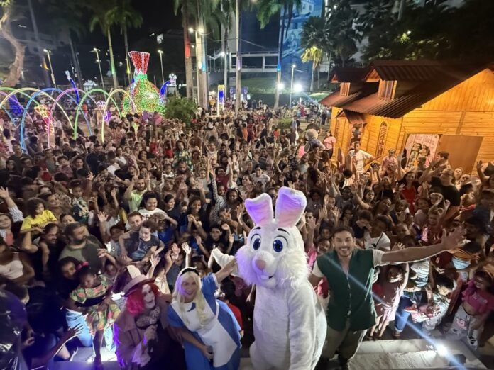 Vila da Páscoa encanta público e reúne centenas de famílias em Cachoeiro - Prefeitura de Cachoeiro de Itapemirim