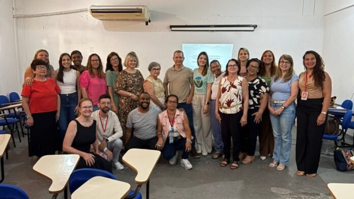 Prefeitura empossa nova Mesa Diretora do COMASCI para o biênio 2026–2028 - Prefeitura de Cachoeiro de Itapemirim