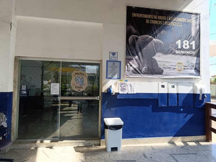 PCES deflagra operação e cumpre mandado contra suspeito de obter vantagens ilícitas de adolescente em Colatina