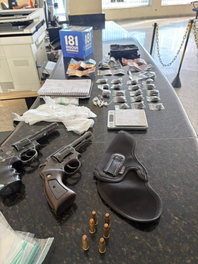 PCES realiza operação em Linhares e prende suspeitos de tráfico de drogas e posse ilegal de arma de fogo  