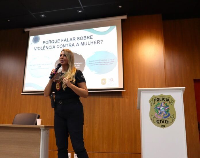 PCES promove palestra sobre conscientização e defesa pessoal para mulheres em Vitória