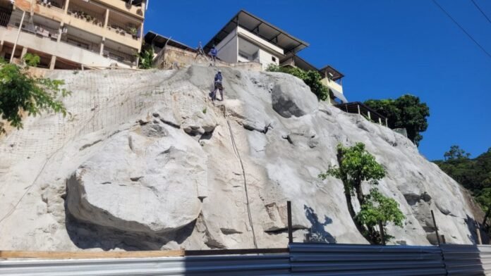 Prefeitura de Cachoeiro avança com obras de contenção na Jerônimo Ribeiro - Prefeitura de Cachoeiro de Itapemirim