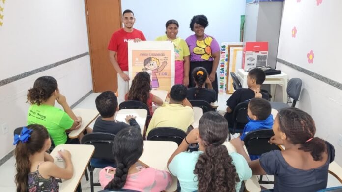 Cras Alto União recebe palestra sobre proteção de crianças e adolescentes - Prefeitura de Cachoeiro de Itapemirim