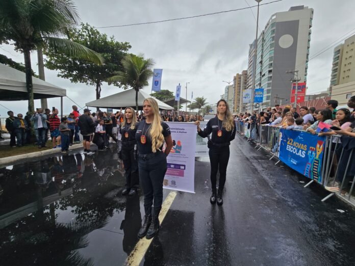 Polícia Civil participa do desfile cívico em comemoração aos 491 anos de Vila Velha