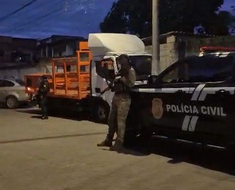 Operação prende investigado por duplo homicídio e tentativa de execução em Viana