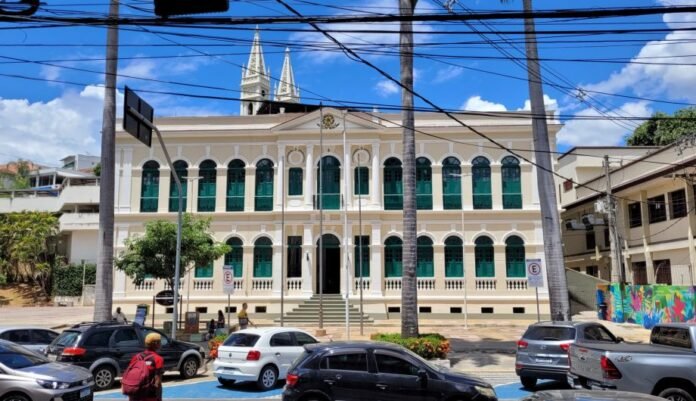 Semcit e Sebrae promovem capacitação para artesãos no Palácio Bernardino Monteiro - Prefeitura de Cachoeiro de Itapemirim