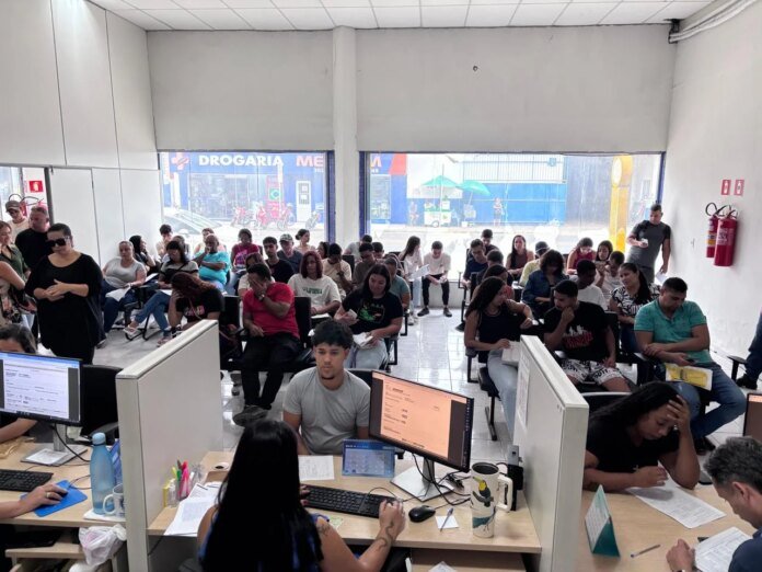 SINE seleciona para centenas de empregos em supermercado de Marataízes