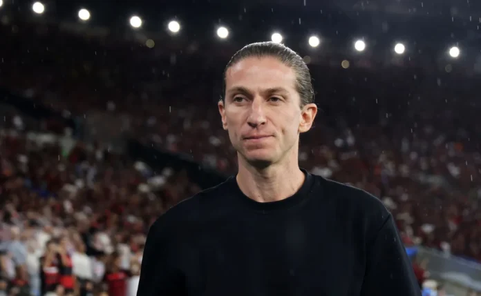 Mônaco está disposto a pagar multa de R$ 146 mil por jogo para ter Filipe Luís