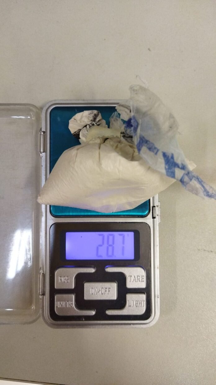Ação integrada das Polícias Civil e Militar impede possível homicídio e prende três por tráfico de drogas em Venda Nova do Imigrante