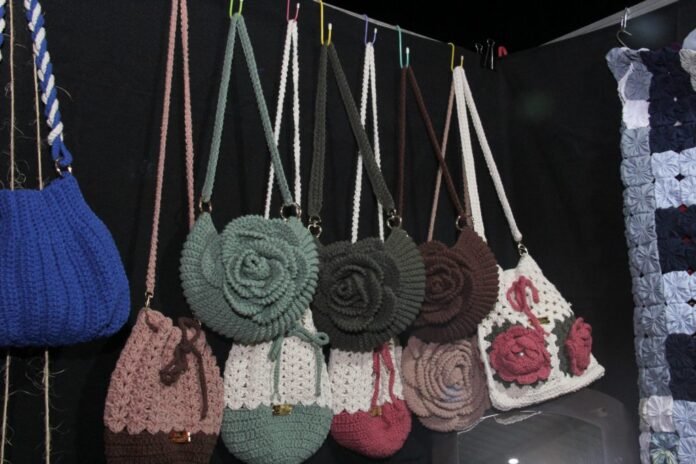 Artesanato de Cachoeiro é opção de presente especial para o Dia dos Namorados - Prefeitura de Cachoeiro de Itapemirim