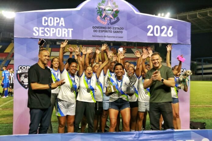 Equipe feminina de Cachoeiro é vice-campeã da Copa Sesport e tem artilheira da competição - Prefeitura de Cachoeiro de Itapemirim