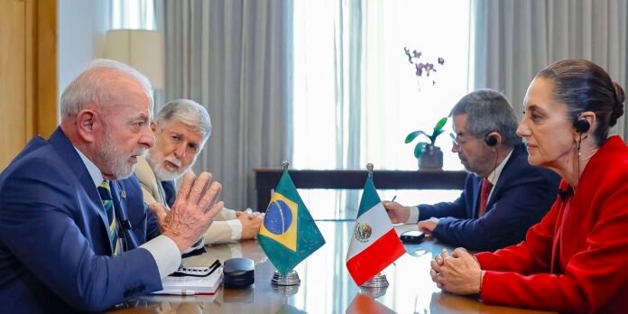 Lula compara protestos no México às manifestações no Brasil em 2013