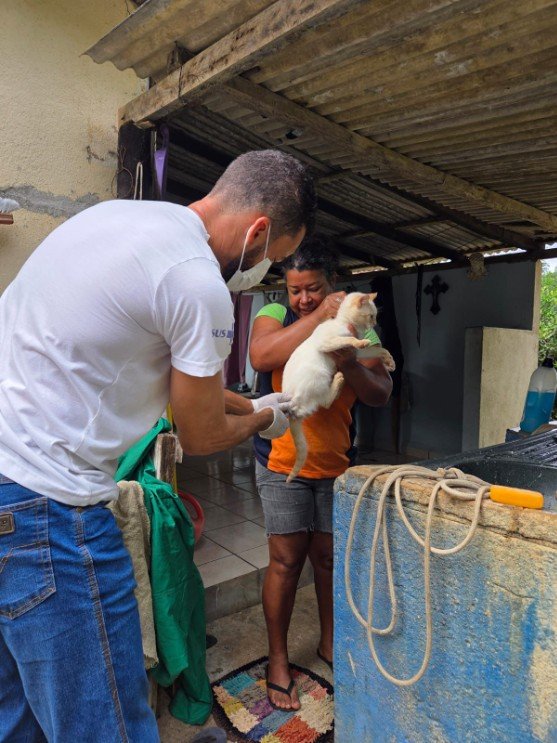 Notícia Mais de 1 mil animais vacinados na primeira etapa da campanha contra a raiva em Anchieta - Prefeitura Municipal de Anchieta