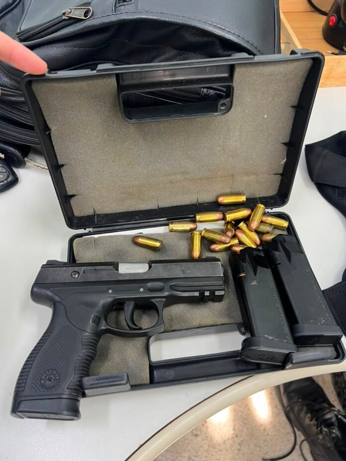 PCES cumpre mandado de prisão e apreende arma de uso restrito durante operação em Guarapari  