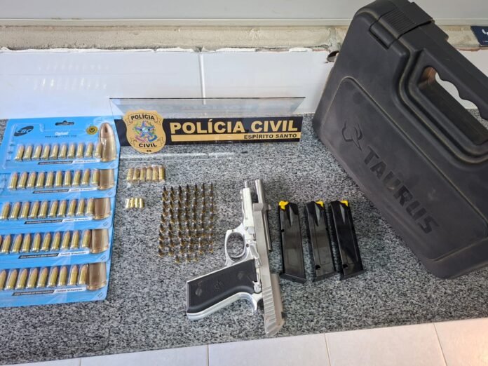 Polícia Civil prende homem em flagrante por posse ilegal de arma de fogo e munições em São Domingos do Norte