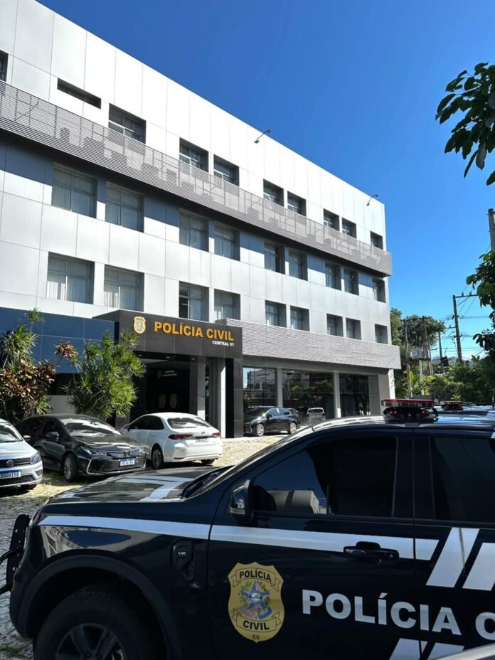 PCES e PMES prendem investigado por homicídio é preso após tentar se esconder em residência de Guriri 