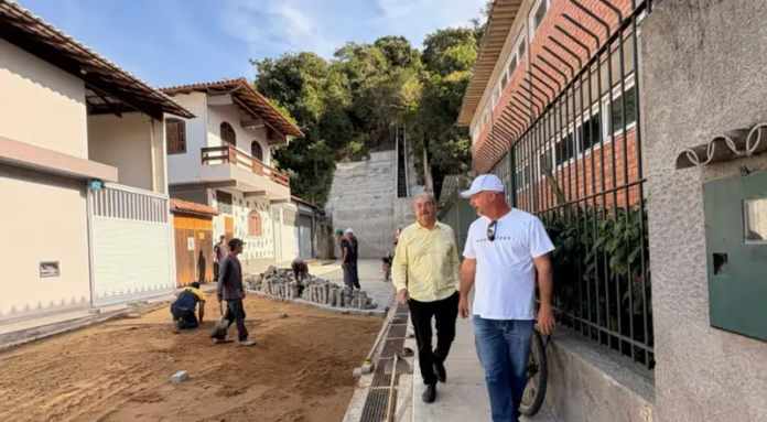 Prefeito faz maratona para visitar obras em Marataízes