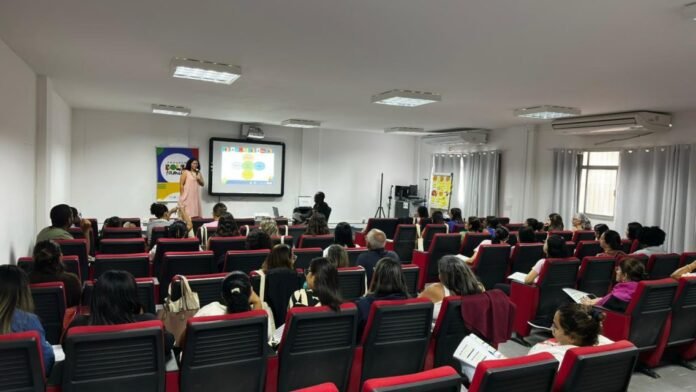 Capacitação aprimora atendimento às famílias do Bolsa Família - Prefeitura de Cachoeiro de Itapemirim