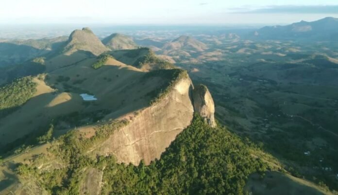 Cachoeiro promove caminhada até a Pedra do Índio no domingo (19) - Prefeitura de Cachoeiro de Itapemirim