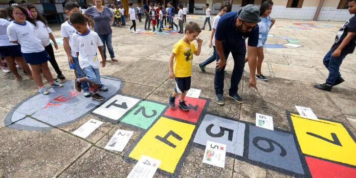 Férias escolares de 2027 terão novas datas por causa da Copa Feminina