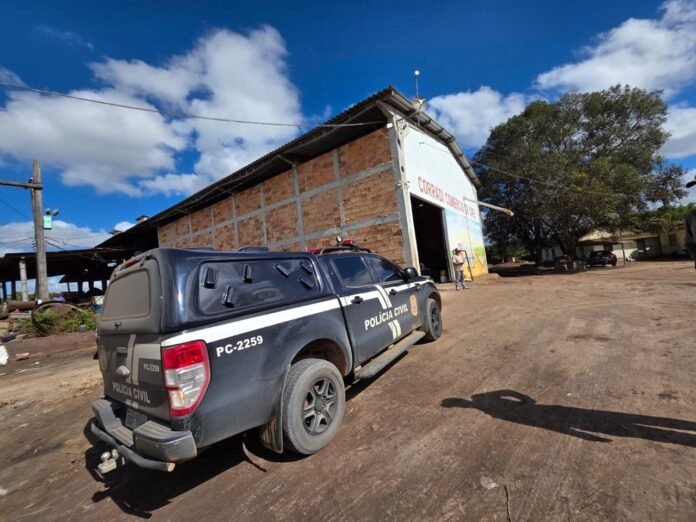 Empresário é conduzido após perícia identificar fraude em medidor de energia em propriedade rural de Pinheiros