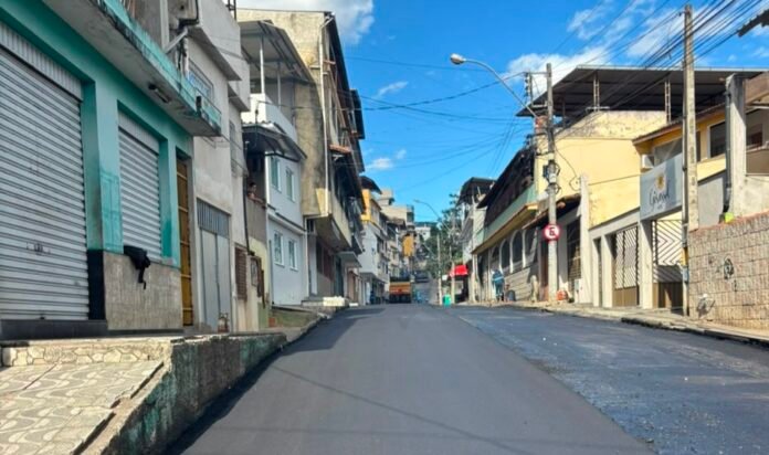 Pacote de asfaltamento chega ao bairro Nossa Senhora da Penha - Prefeitura de Cachoeiro de Itapemirim