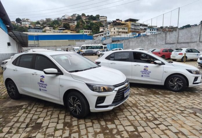 Semdes entrega novos veículos às Regionais do Conselho Tutelar de Cachoeiro - Prefeitura de Cachoeiro de Itapemirim