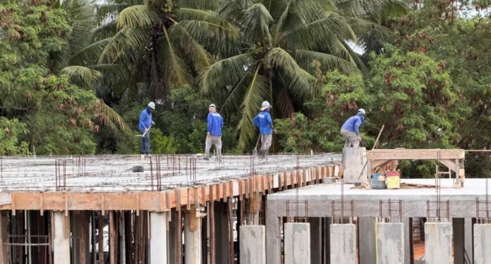 Notícia Obras do Centro de Reabilitação avançam e laje já foi concretada - Prefeitura Municipal de Anchieta