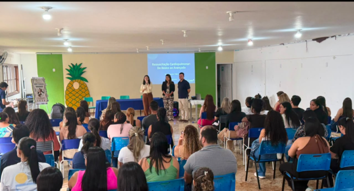Pessoal da enfermagem faz capacitação em Marataízes