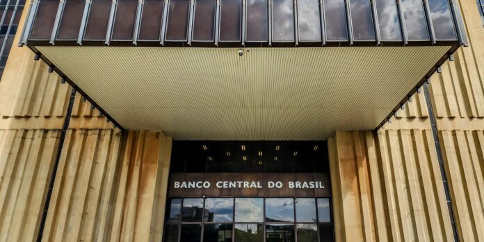 Expectativa do mercado para inflação de 2026 cai para 5,02%