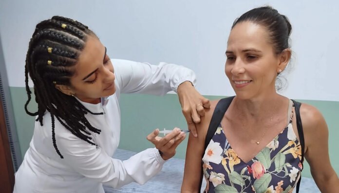 Piúma realiza dois Dias D de Vacinação em agosto
