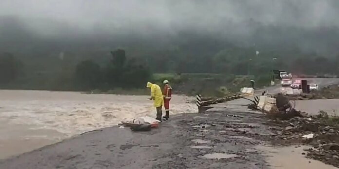 Rio Grande do Sul inicia semana com alerta para forte tempestade