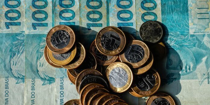 Tesouro pagou R$ 152,46 milhões em dívidas de estados e municípios