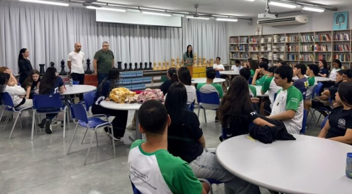 Empreendedorismo nas Escolas aproxima jovens do mercado de trabalho - Prefeitura de Cachoeiro de Itapemirim