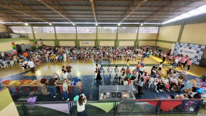 Cachoeiro celebra o Dia Nacional da Pessoa Idosa e reúne cerca de 450 participantes - Prefeitura de Cachoeiro de Itapemirim