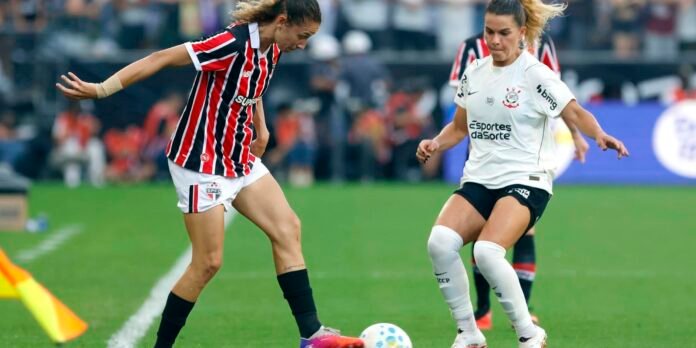 São Paulo e Corinthians decidem campeão brasileiro feminino de 2026